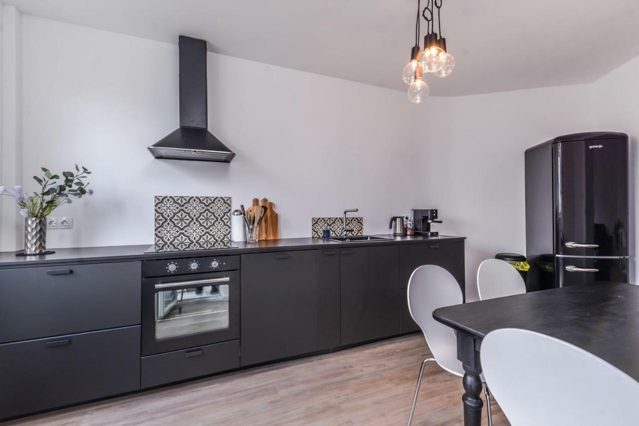 Apartament 66 - Stylish Two Bedroom In Lozenets District By Flat Mаnager Sofia